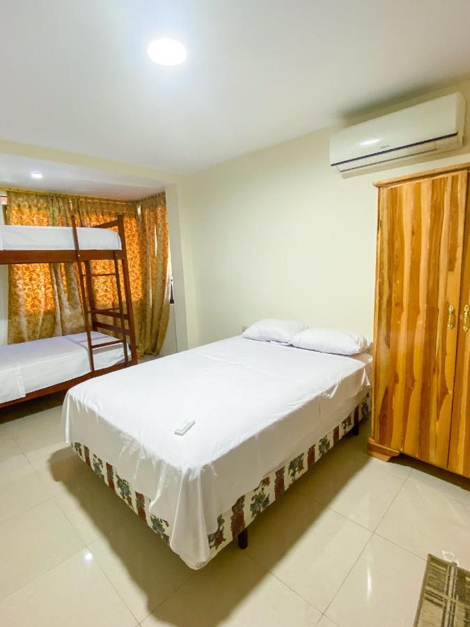 Puerto López Hostal Tortuga Dorada מראה חיצוני תמונה