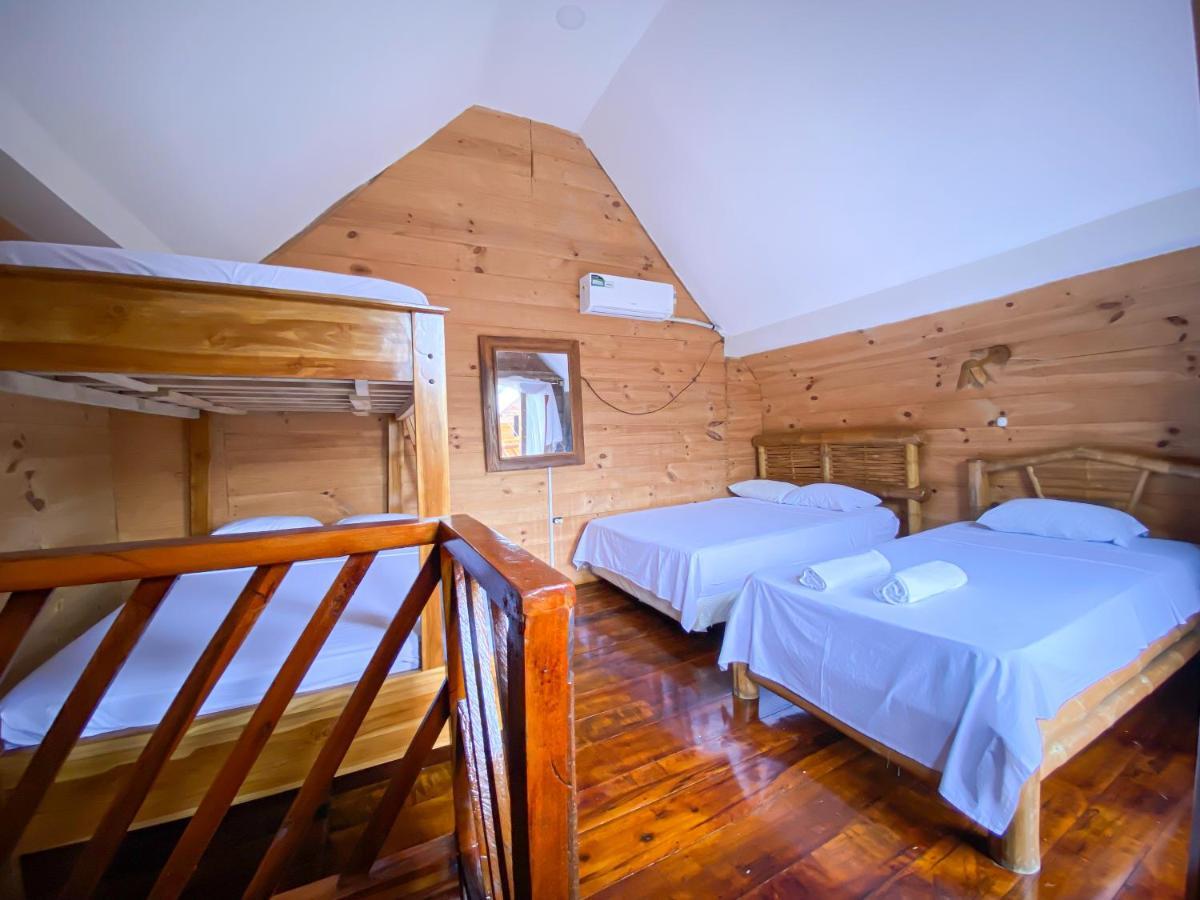 Puerto López Hostal Tortuga Dorada מראה חיצוני תמונה