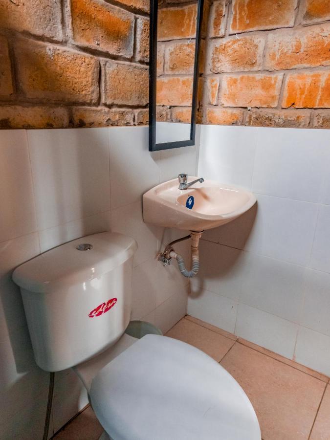 Puerto López Hostal Tortuga Dorada מראה חיצוני תמונה