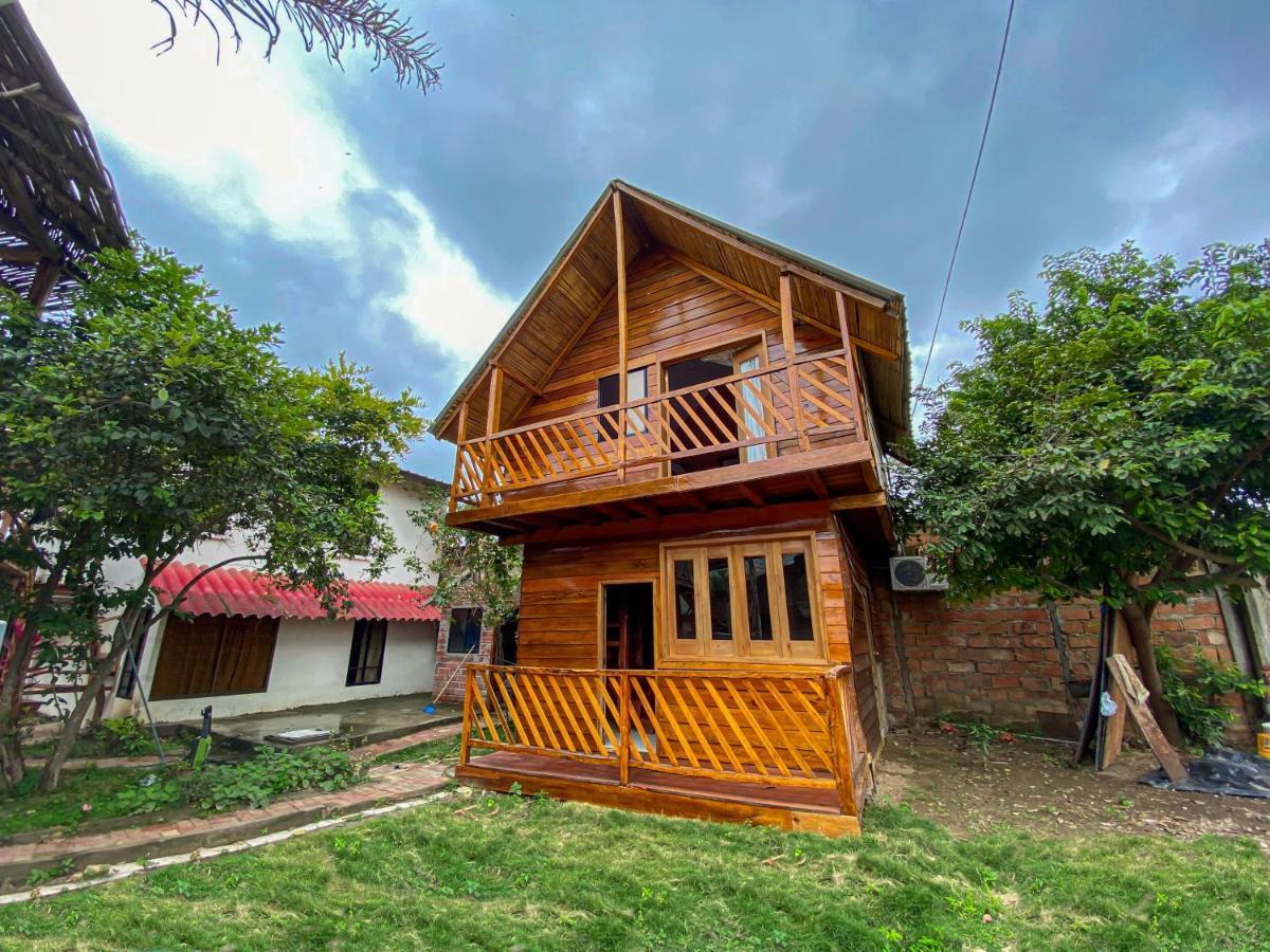 Puerto López Hostal Tortuga Dorada מראה חיצוני תמונה