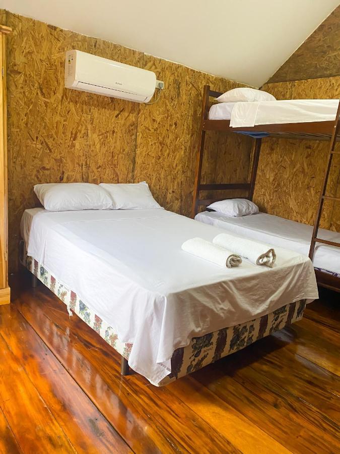 Puerto López Hostal Tortuga Dorada מראה חיצוני תמונה