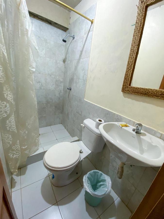 Puerto López Hostal Tortuga Dorada מראה חיצוני תמונה